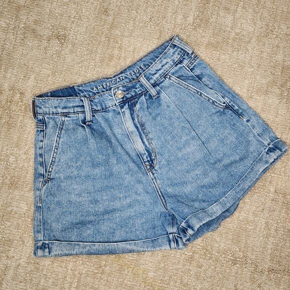 American Eagle Outfitters Blue Denim Mom Shorts Size 2 - Picture 1 of 5
